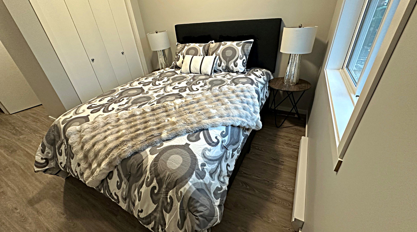 Bedroom in Braywood Place Apartments - Langford BC